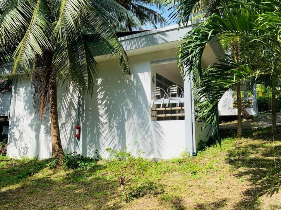 Indra Koh Rong Resort Derm Tkov Village Buitenkant foto